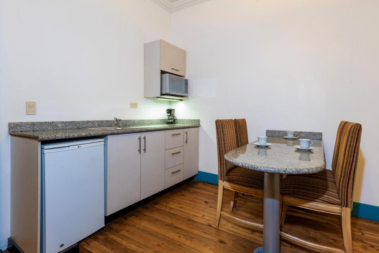 Del Parque Hotel & Suites Куенка Екстериор снимка